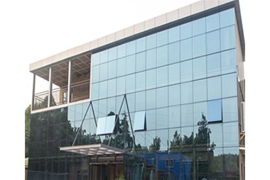 集裝箱做的辦公樓，辦公環(huán)境美美的！